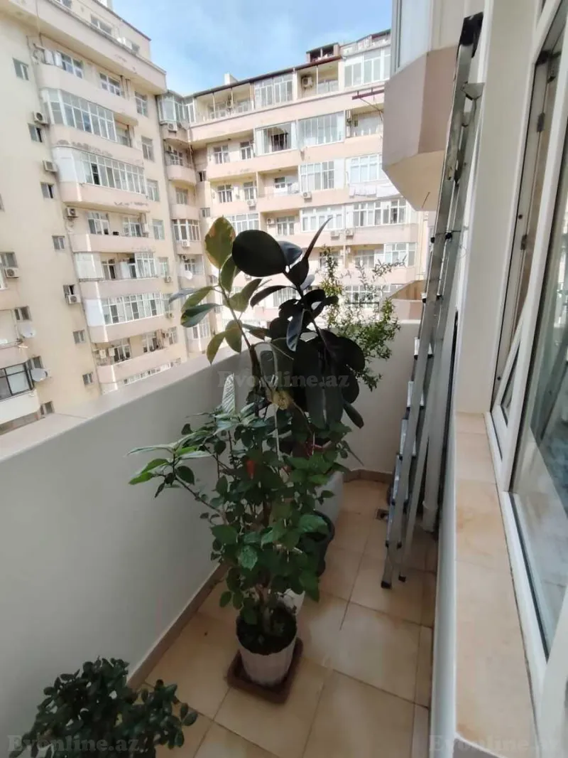 Satılır 3 otaqlı Mənzil Yeni tikili 106 m² İnşaatçılar m. - şəkil 27