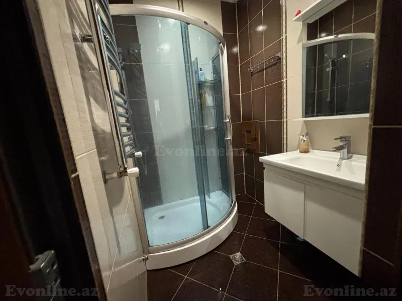 Satılır 2 otaqlı Mənzil Yeni tikili 64 m² İnşaatçılar m. - şəkil 6