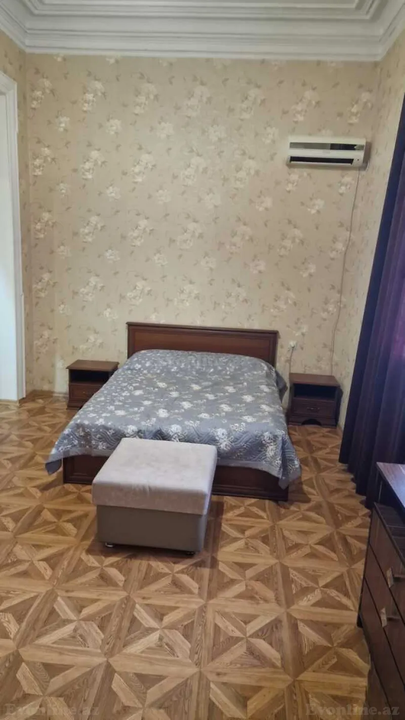 Kirayə verilir 3 otaqlı Mənzil Köhnə tikili 90 m² Nizami m. - şəkil 6