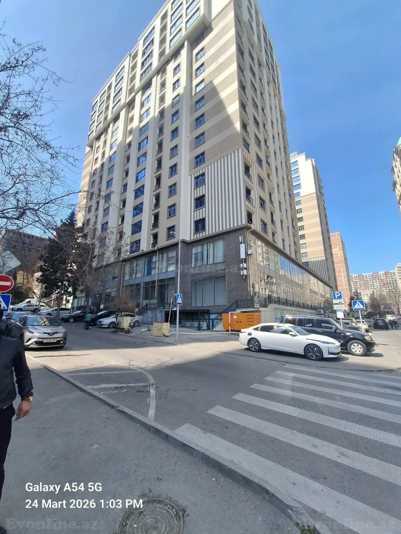 3 otaqlı Mənzil 118 m² Gənclik m. Satılır