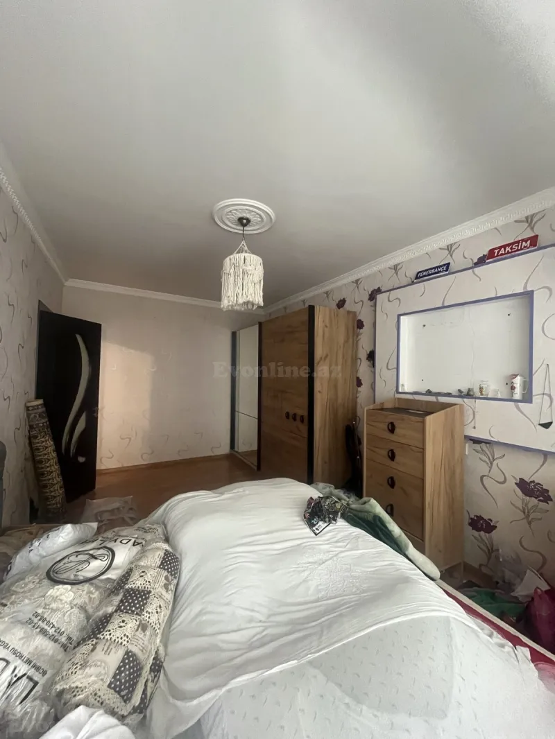 Satılır 4 otaqlı Mənzil Köhnə tikili 90 m² Avtovağzal m. - şəkil 2