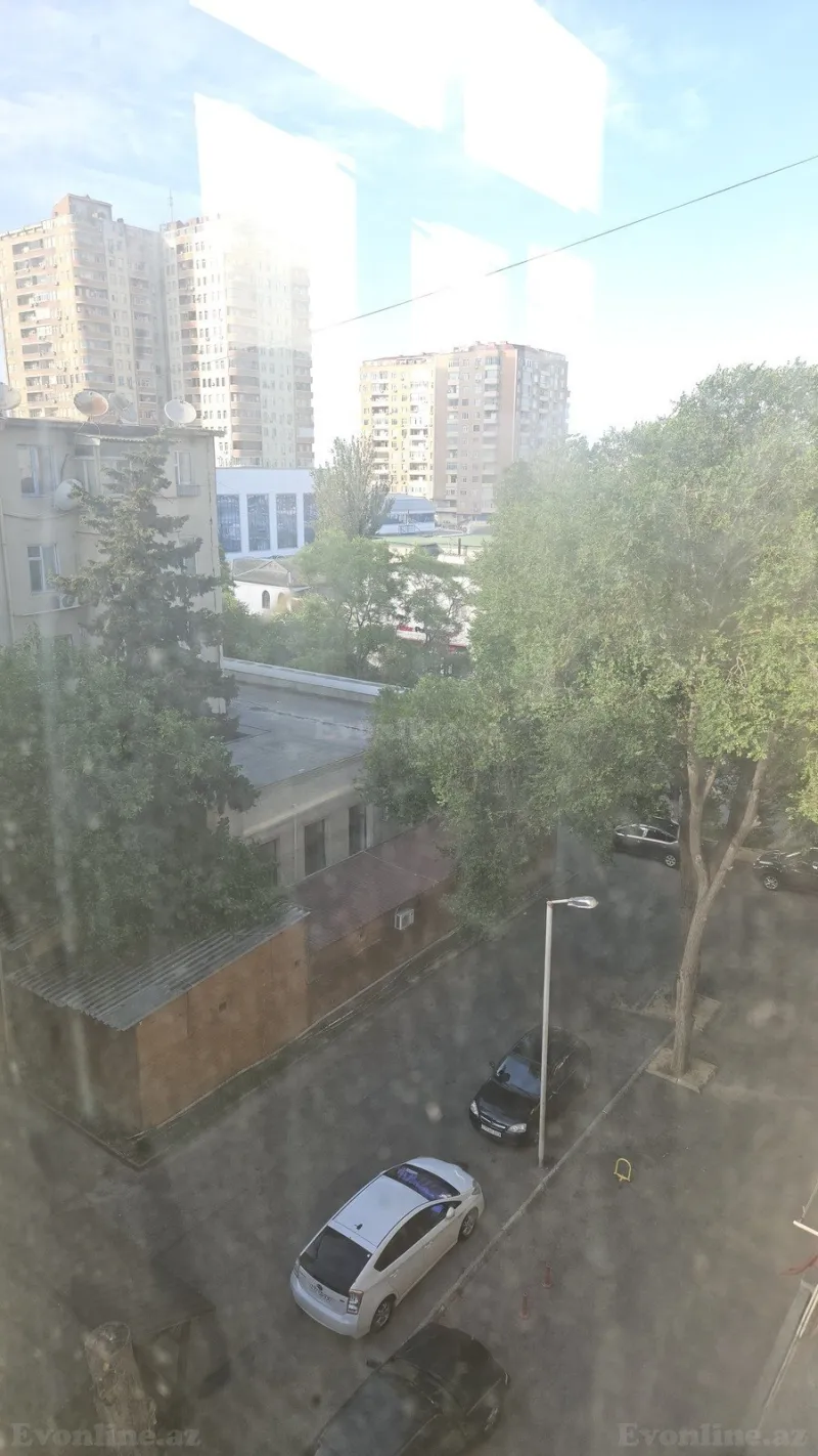 Satılır 2 otaqlı Mənzil Köhnə tikili 50 m² Memar Əcəmi m. - şəkil 7