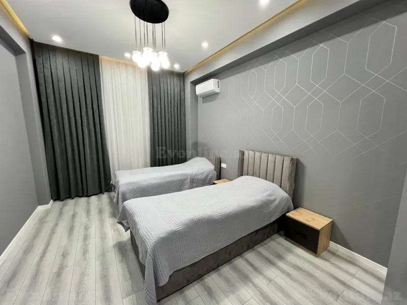 Kirayə verilir 3 otaqlı Mənzil Yeni tikili 145 m² 28 May m. - şəkil 3