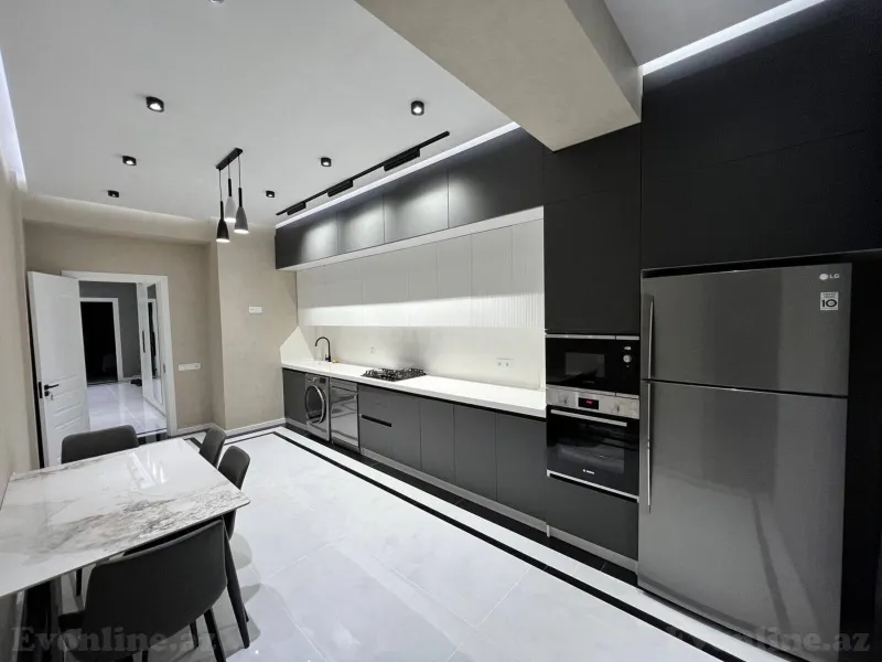 Kirayə verilir 3 otaqlı Mənzil Yeni tikili 145 m² 28 May m. - şəkil 6