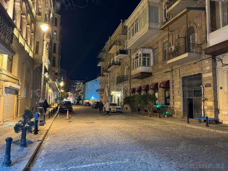 Satılır 1 otaqlı Mənzil Köhnə tikili 42 m² Sahil m. - şəkil 11