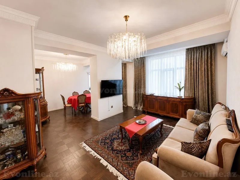 Satılır 5 otaqlı Mənzil Yeni tikili 215 m² Nəsimi r.