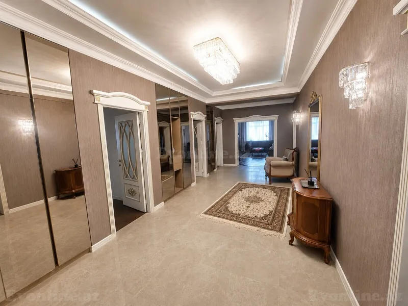 Satılır 5 otaqlı Mənzil Yeni tikili 215 m² Nəsimi r. - şəkil 13