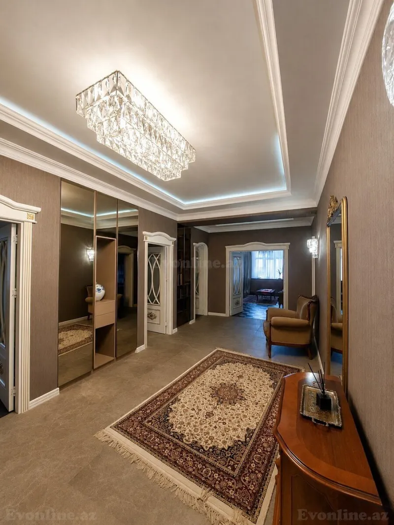 Satılır 5 otaqlı Mənzil Yeni tikili 215 m² Nəsimi r. - şəkil 16