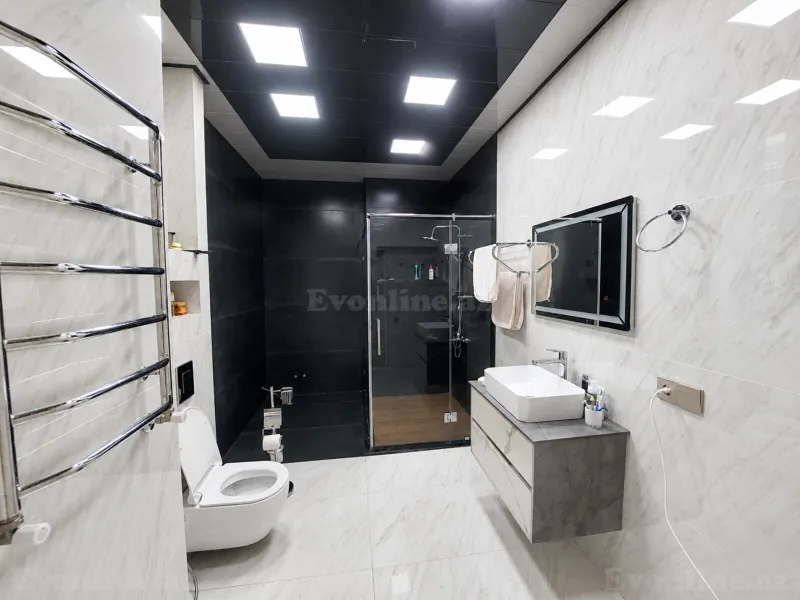 Satılır 5 otaqlı Mənzil Yeni tikili 215 m² Nəsimi r. - şəkil 21