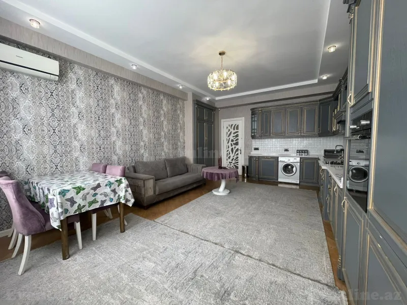 Satılır 4 otaqlı Mənzil Yeni tikili 240 m² Səbail r. - şəkil 24