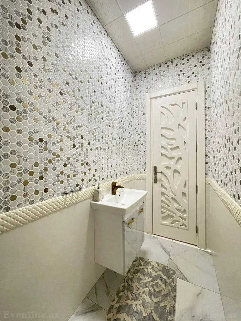 Satılır 4 otaqlı Mənzil Yeni tikili 240 m² Səbail r. - şəkil 28