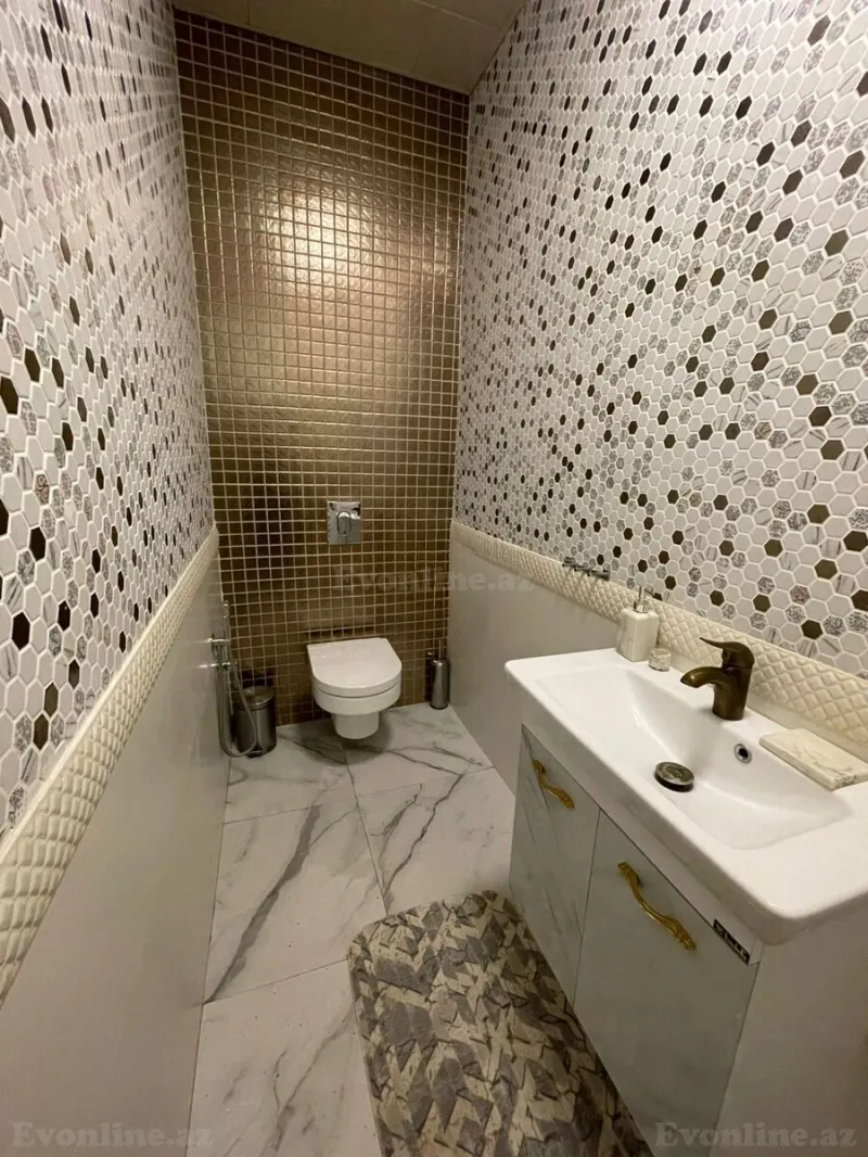 Satılır 4 otaqlı Mənzil Yeni tikili 240 m² Səbail r. - şəkil 29