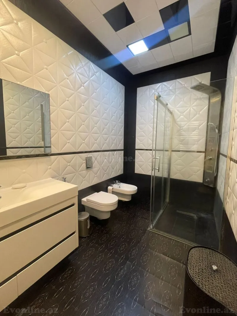 Satılır 4 otaqlı Mənzil Yeni tikili 240 m² Səbail r. - şəkil 30