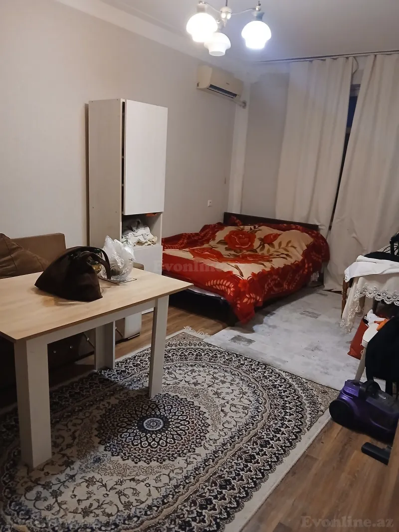 Bakı, Suraxanı r., Yeni Günəşlida 2 otaqlı mənzil satılır