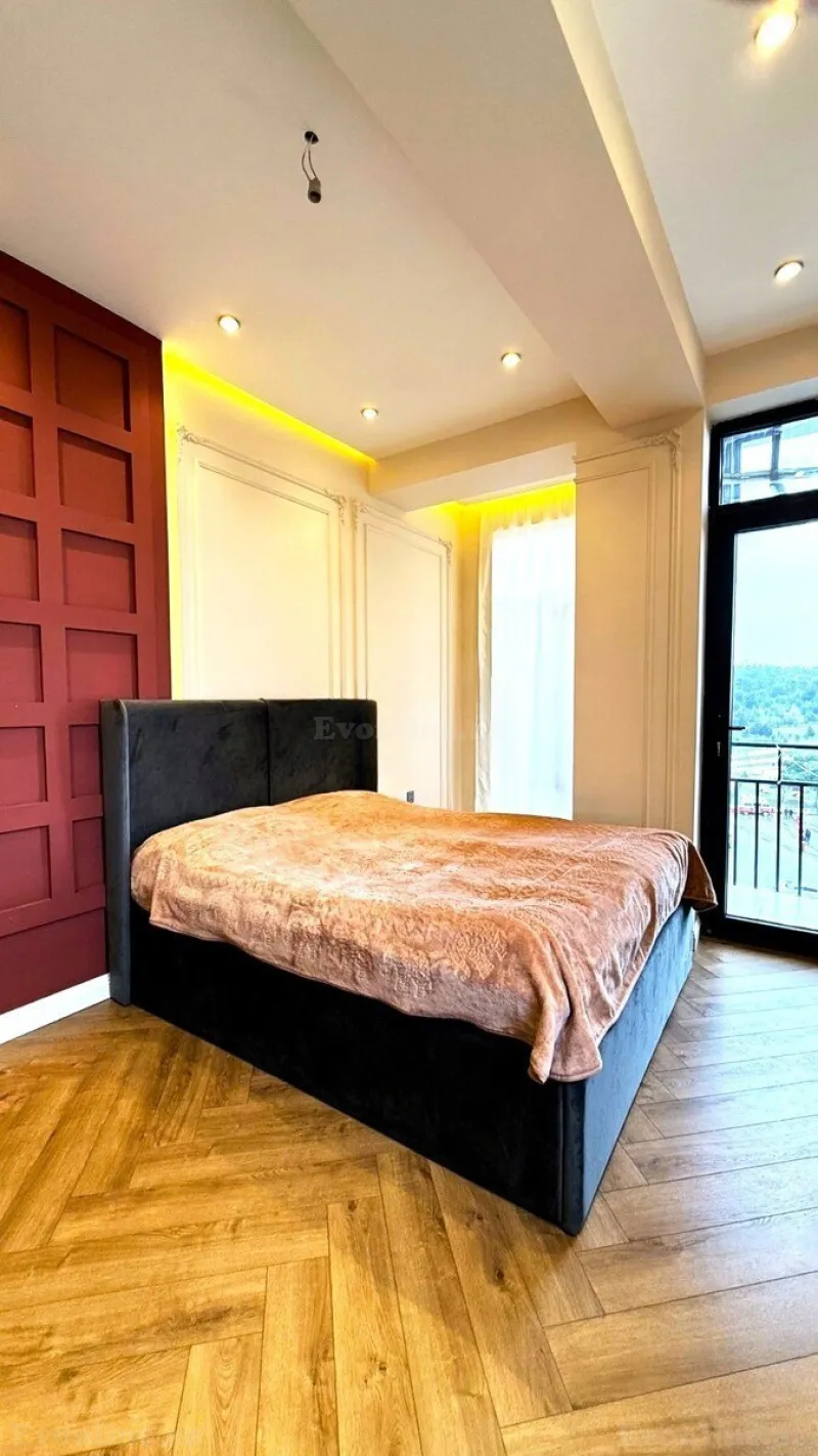 Satılır 4 otaqlı Mənzil Yeni tikili 135 m² Həzi Aslanov m. - şəkil 5