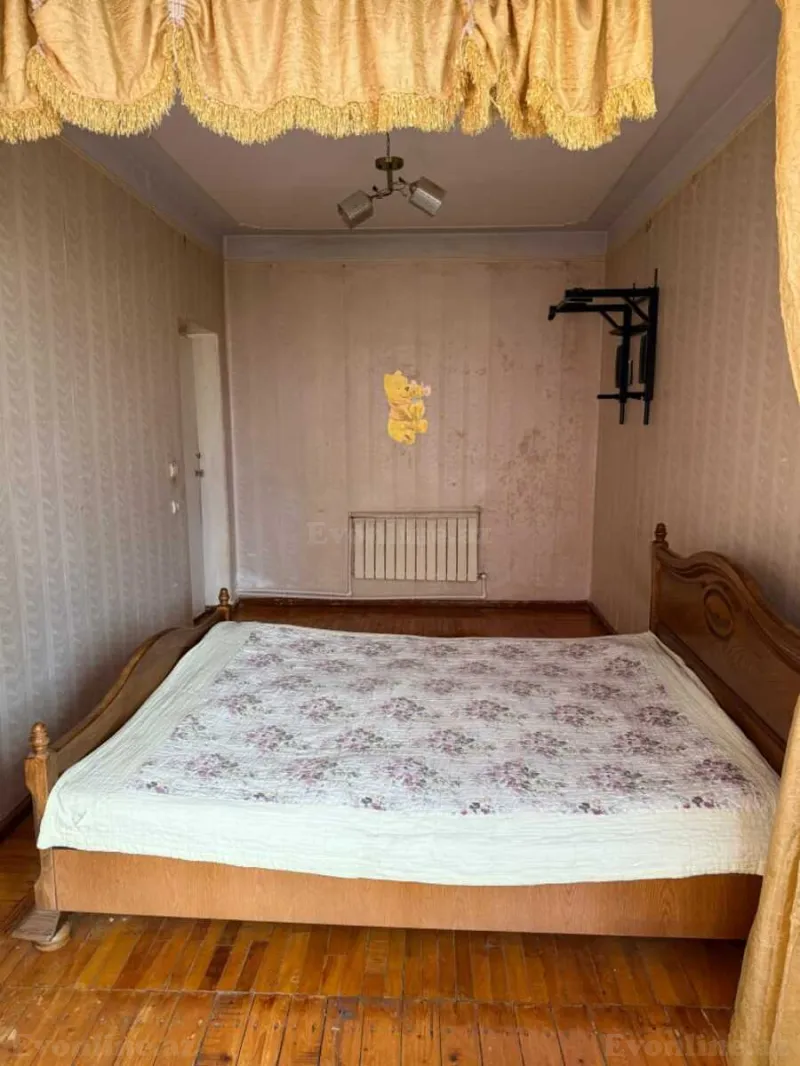 Satılır 3 otaqlı Mənzil Köhnə tikili 85 m² Nərimanov r. - şəkil 5