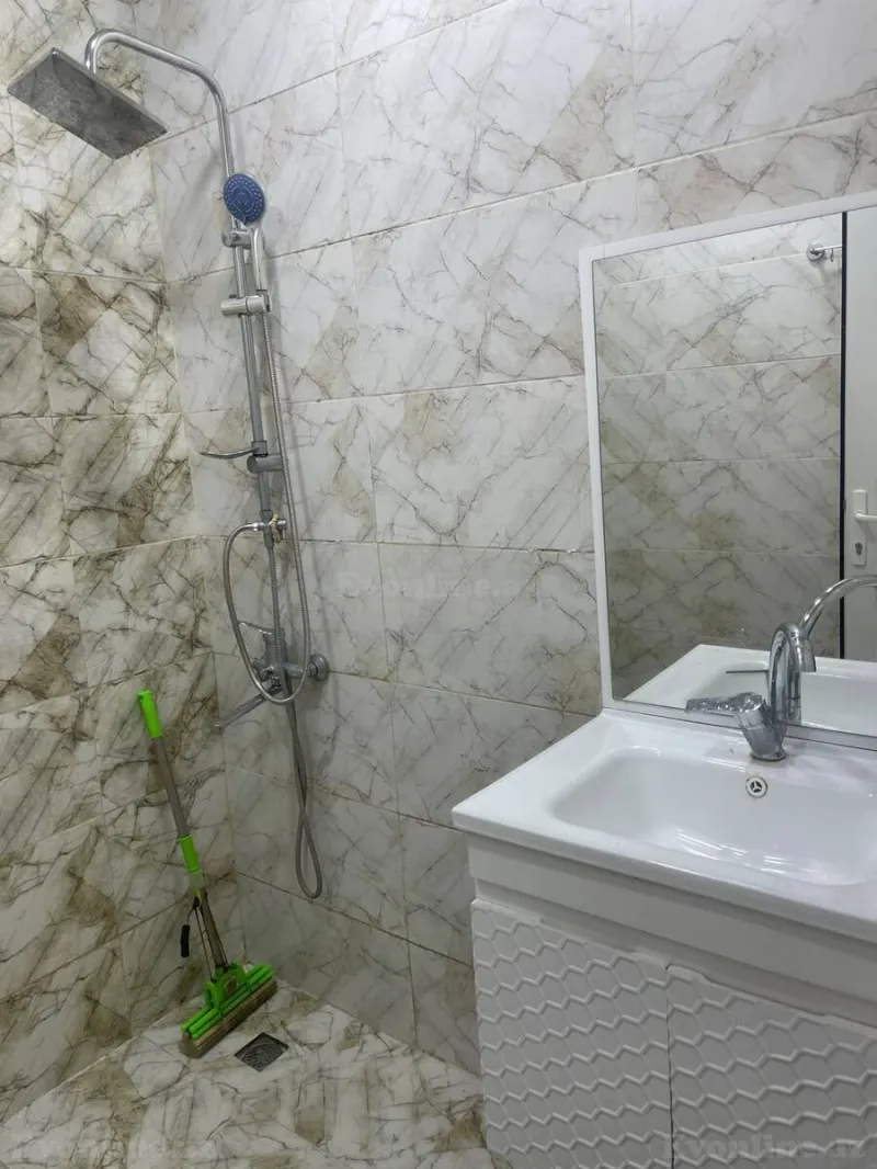 Kirayə verilir 2 otaqlı Mənzil Yeni tikili 70 m² Memar Əcəmi m. - şəkil 11