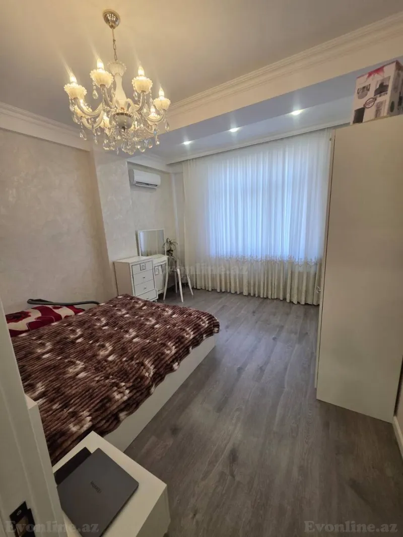 Satılır 2 otaqlı Mənzil Yeni tikili 70 m² Azadlıq prospekti m. - şəkil 3