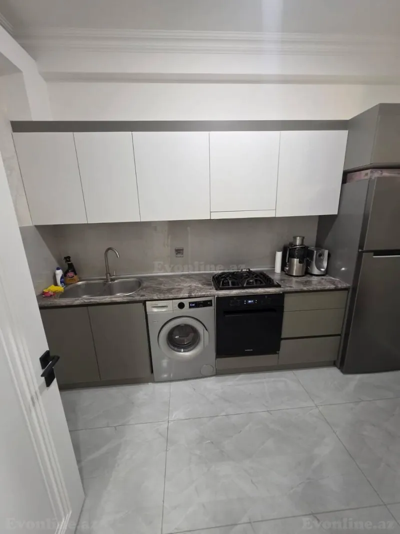 Satılır 2 otaqlı Mənzil Yeni tikili 70 m² Azadlıq prospekti m. - şəkil 4