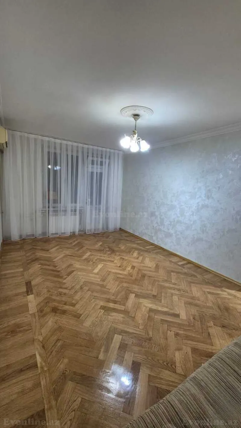 Satılır 1 otaqlı Mənzil Köhnə tikili 40 m² Elmlər Akademiyası m. - şəkil 3
