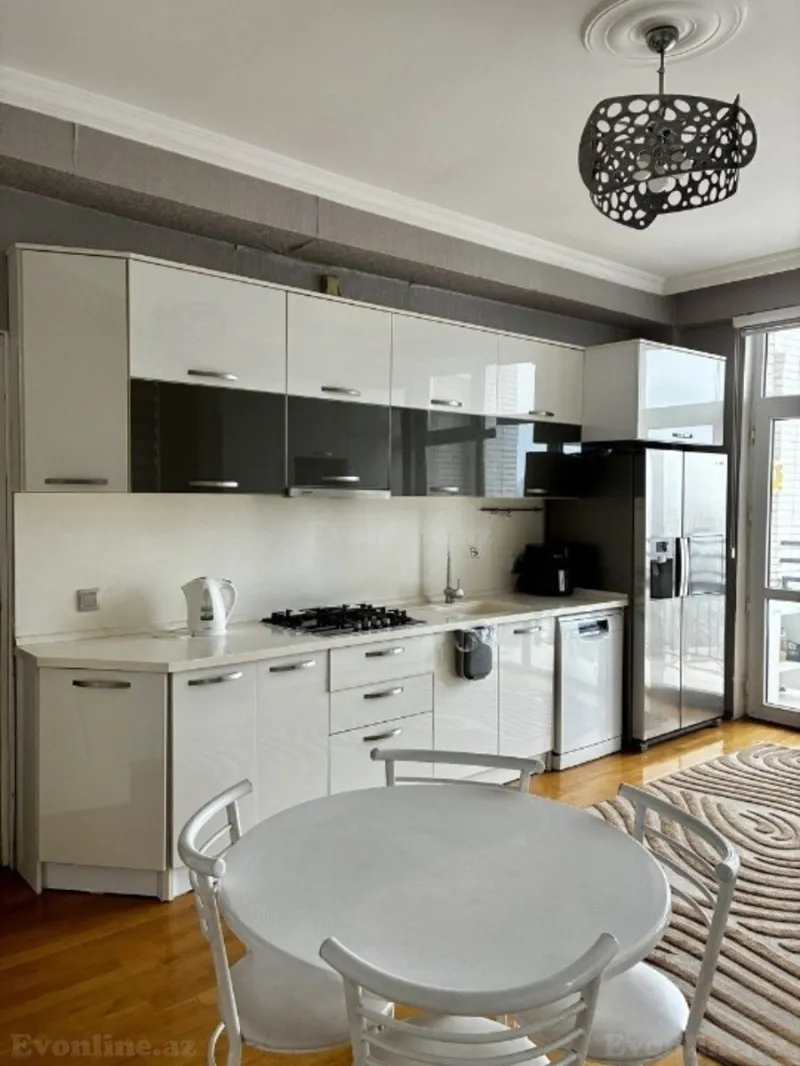 Satılır 3 otaqlı Mənzil Yeni tikili 125 m² Nəriman Nərimanov m. - şəkil 4
