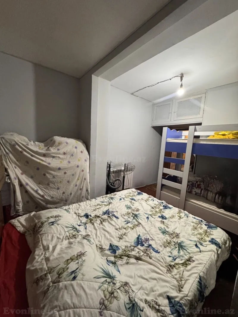 Satılır 1 otaqlı Mənzil Köhnə tikili 40 m² Bakıxanov - şəkil 9