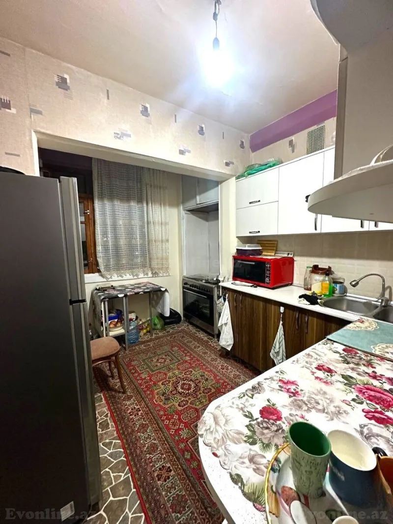 Satılır 3 otaqlı Mənzil Köhnə tikili 90 m² Əhmədli m. - şəkil 4