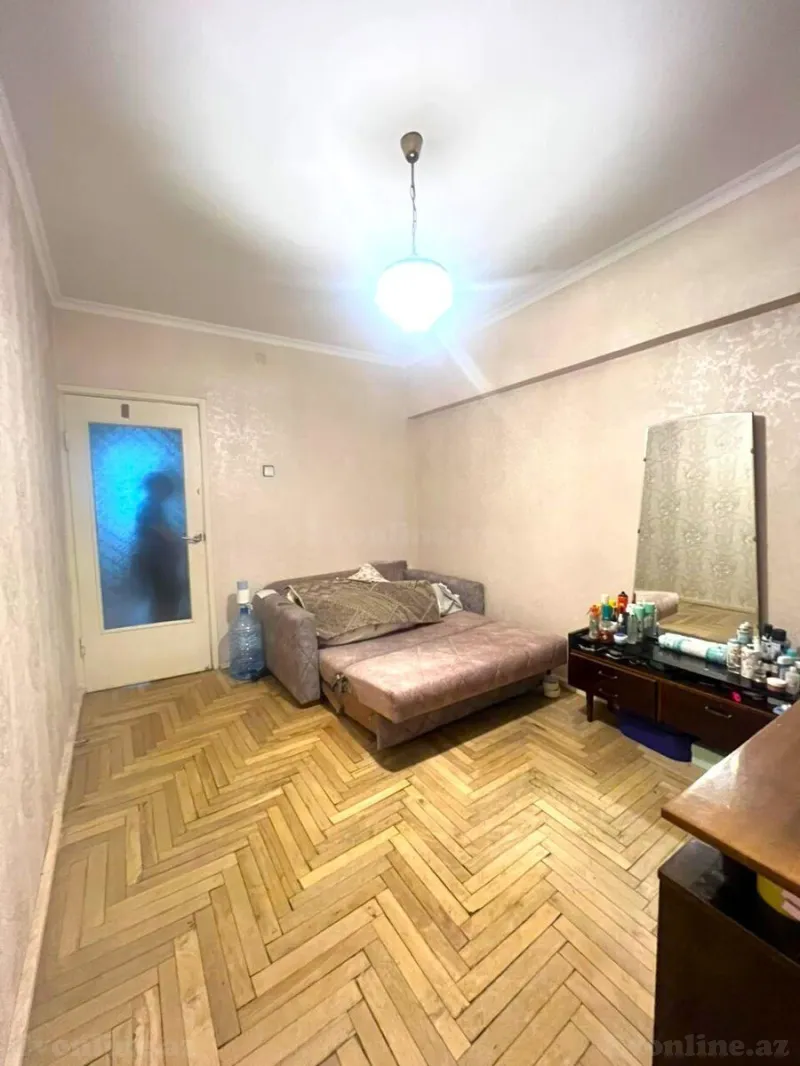 Satılır 3 otaqlı Mənzil Köhnə tikili 105 m² Xətai r. - şəkil 4