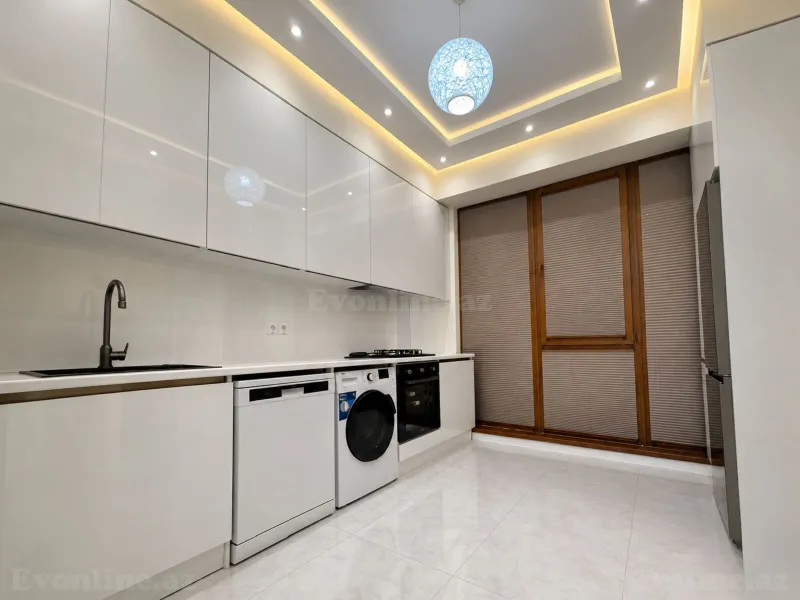 Satılır 2 otaqlı Mənzil Yeni tikili 100 m² Nəsimi r. - şəkil 4