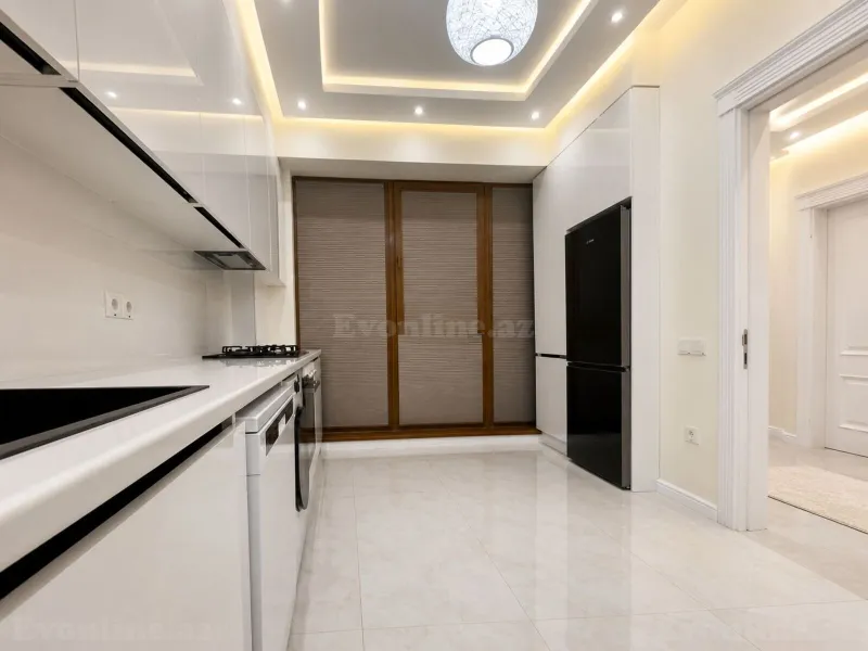 Satılır 2 otaqlı Mənzil Yeni tikili 100 m² Nəsimi r. - şəkil 5
