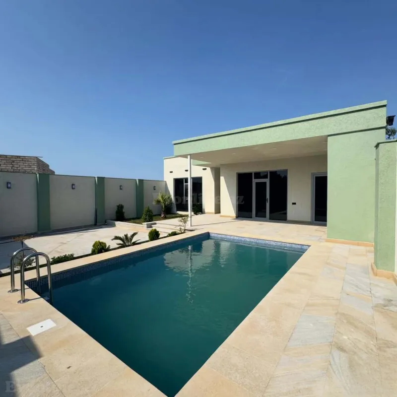 Satılır 4 otaqlı Həyət evi 3.5 m² Şüvəlan - şəkil 2