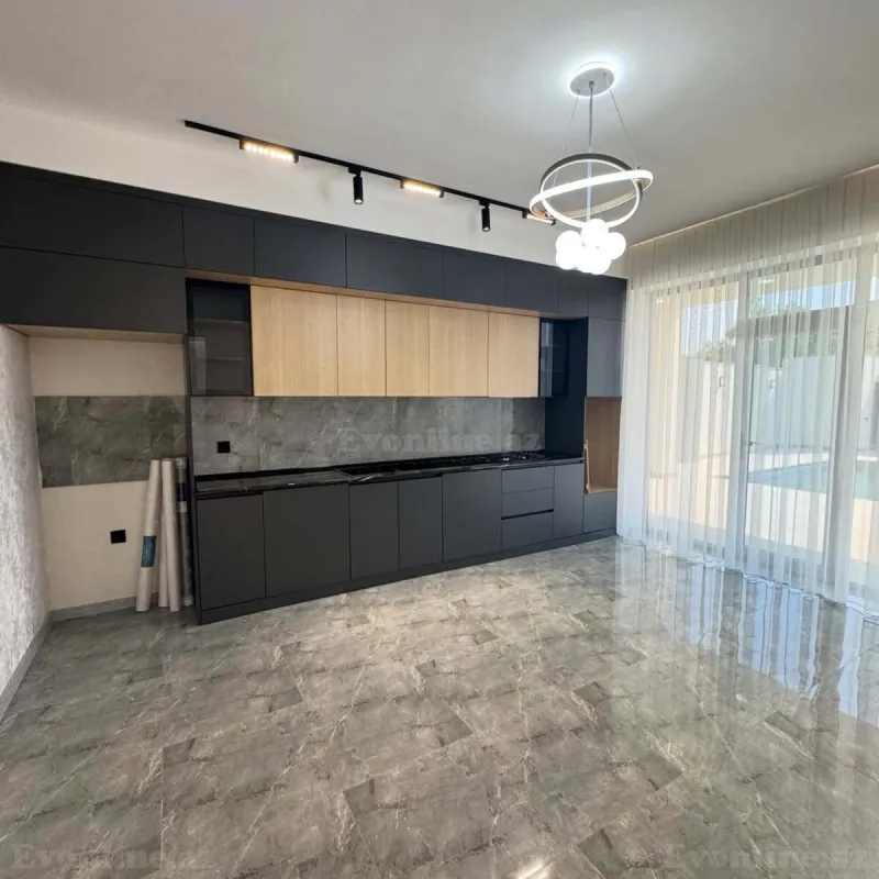 Satılır 4 otaqlı Həyət evi 3.5 m² Şüvəlan - şəkil 6
