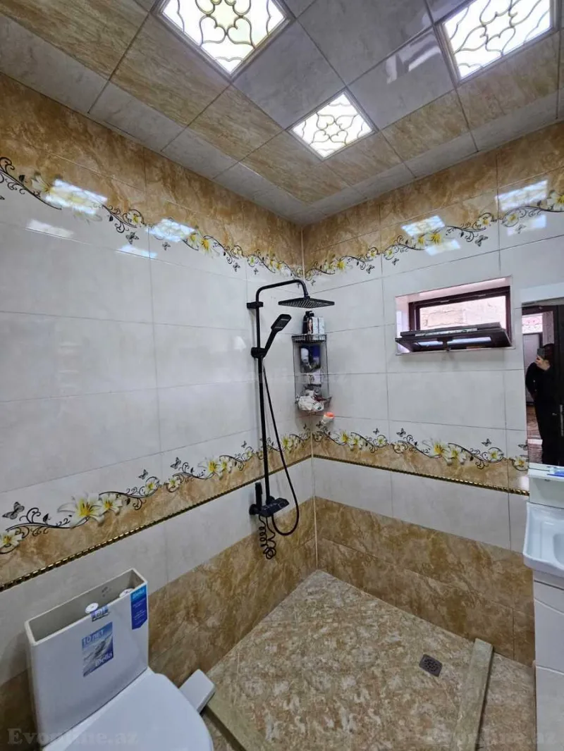 Satılır 6 otaqlı Həyət evi 200 m² Binə - şəkil 25