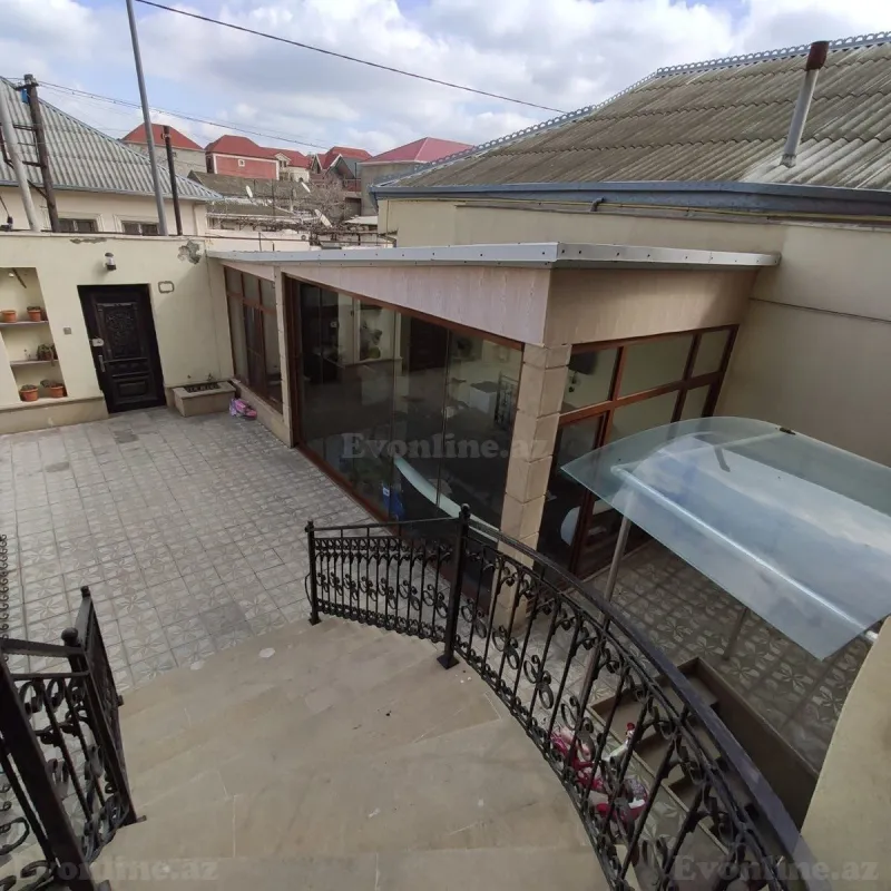 Satılır 5 otaqlı Həyət evi 300 m² Bakıxanov - şəkil 3