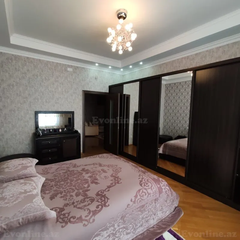 Satılır 5 otaqlı Həyət evi 300 m² Bakıxanov - şəkil 11