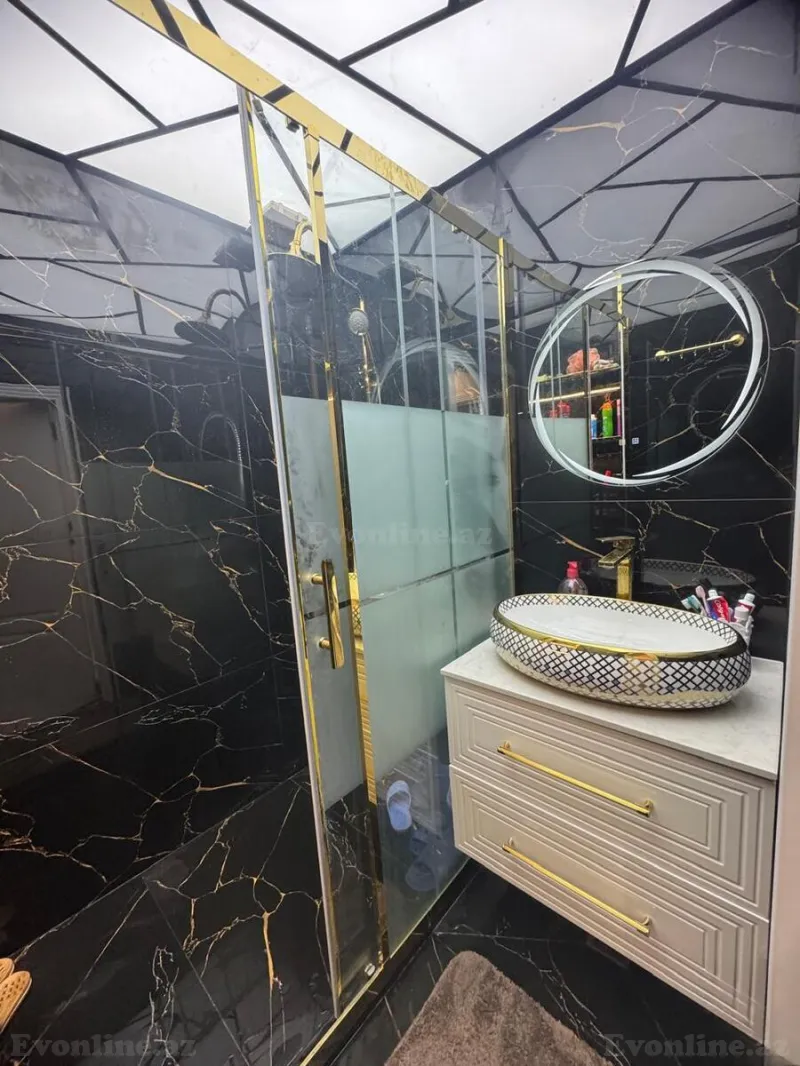 Satılır 5 otaqlı Mənzil Köhnə tikili 120 m² Bakıxanov - şəkil 4
