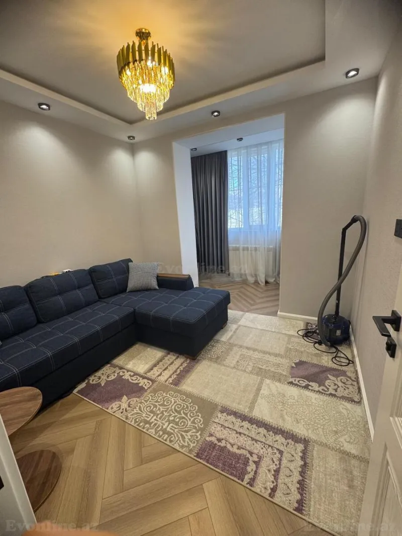 Satılır 5 otaqlı Mənzil Köhnə tikili 120 m² Bakıxanov - şəkil 5