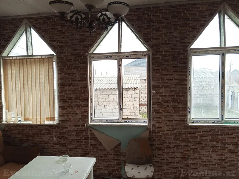 Satılır 6 otaqlı Həyət evi 100 m² Zirə - şəkil 12
