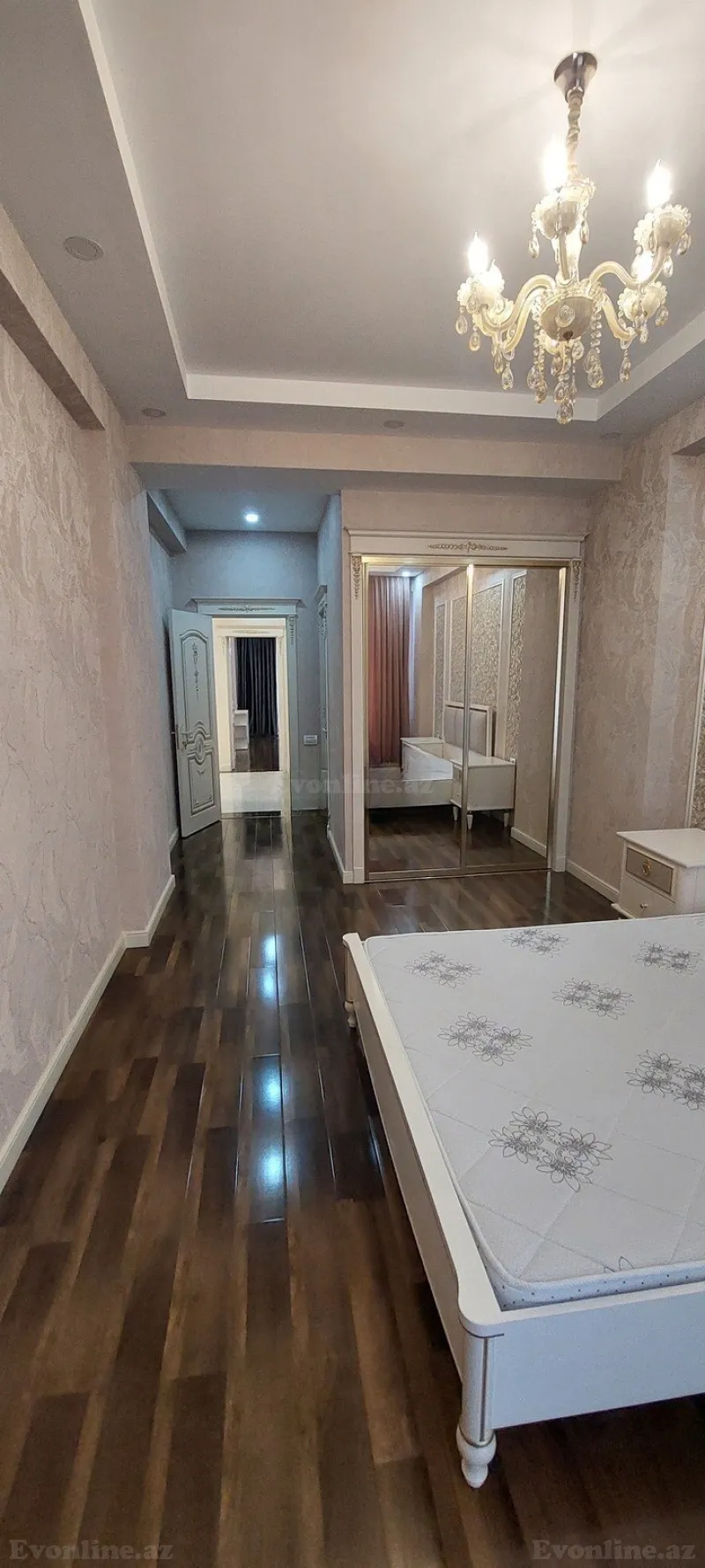 Satılır 3 otaqlı Mənzil Yeni tikili 173 m² Elmlər Akademiyası m. - şəkil 10