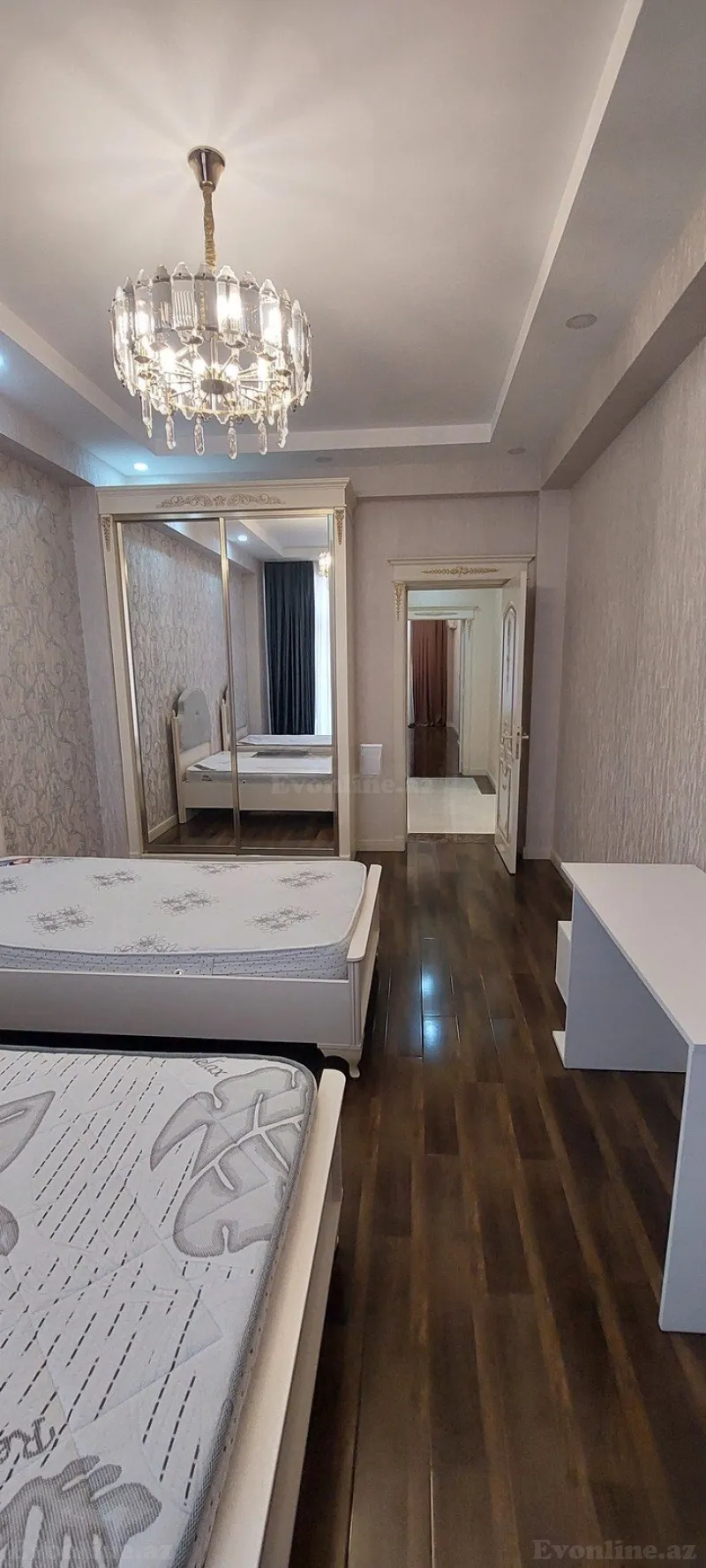 Satılır 3 otaqlı Mənzil Yeni tikili 173 m² Elmlər Akademiyası m. - şəkil 11