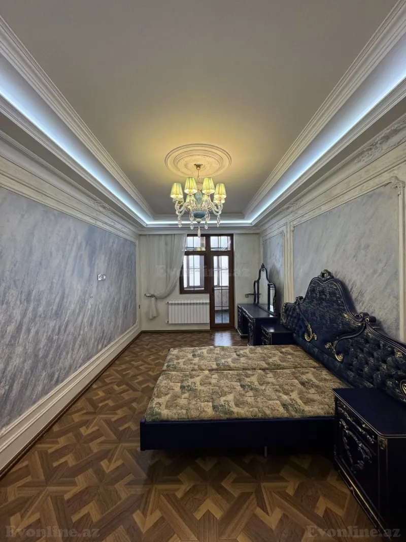 Satılır 4 otaqlı Mənzil Yeni tikili 160 m² Yasamal r. - şəkil 8