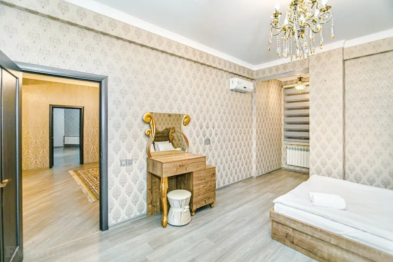 Kirayə verilir 3 otaqlı Mənzil Yeni tikili 136 m² 28 May m. - şəkil 6
