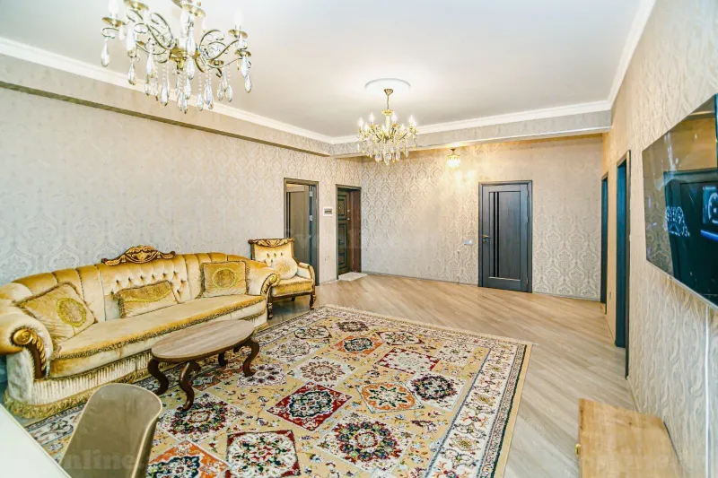 Kirayə verilir 3 otaqlı Mənzil Yeni tikili 136 m² 28 May m. - şəkil 12