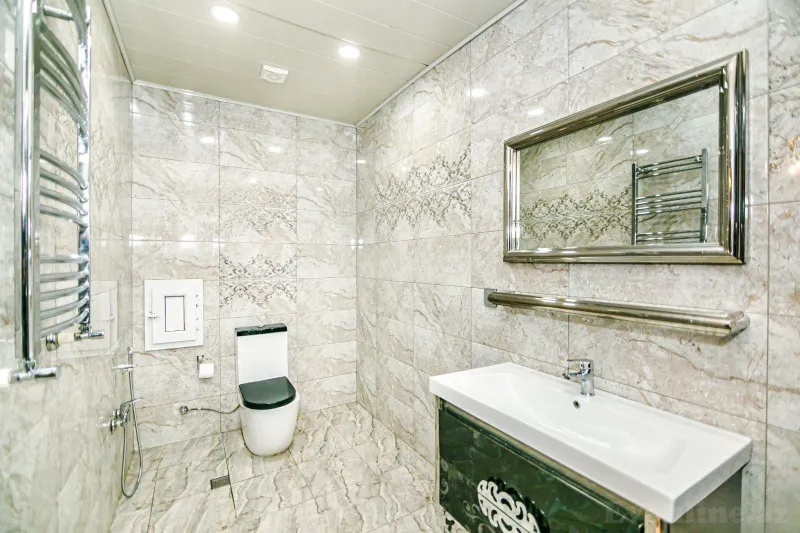 Kirayə verilir 3 otaqlı Mənzil Yeni tikili 136 m² 28 May m. - şəkil 19