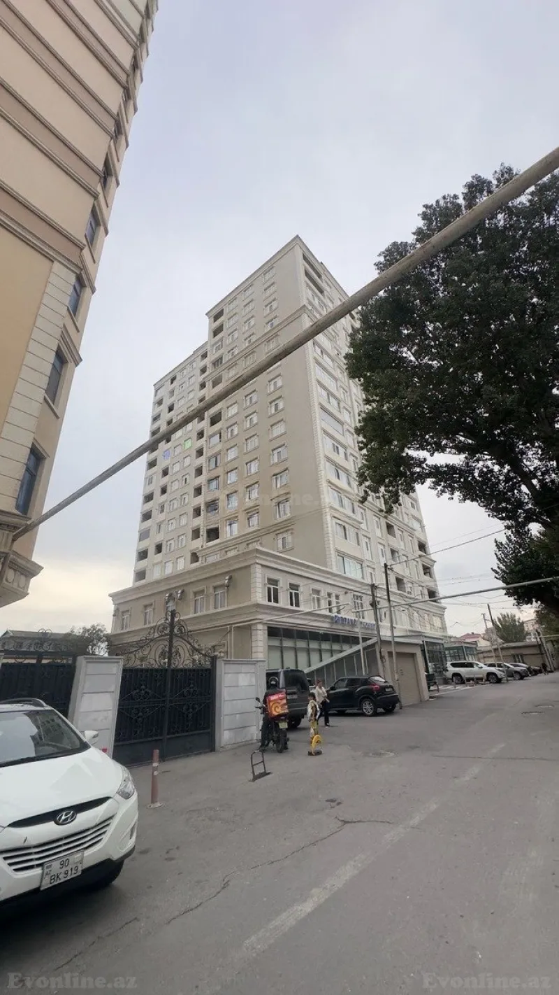 Satılır 3 otaqlı Mənzil Yeni tikili 126 m² İnşaatçılar m. - şəkil 24