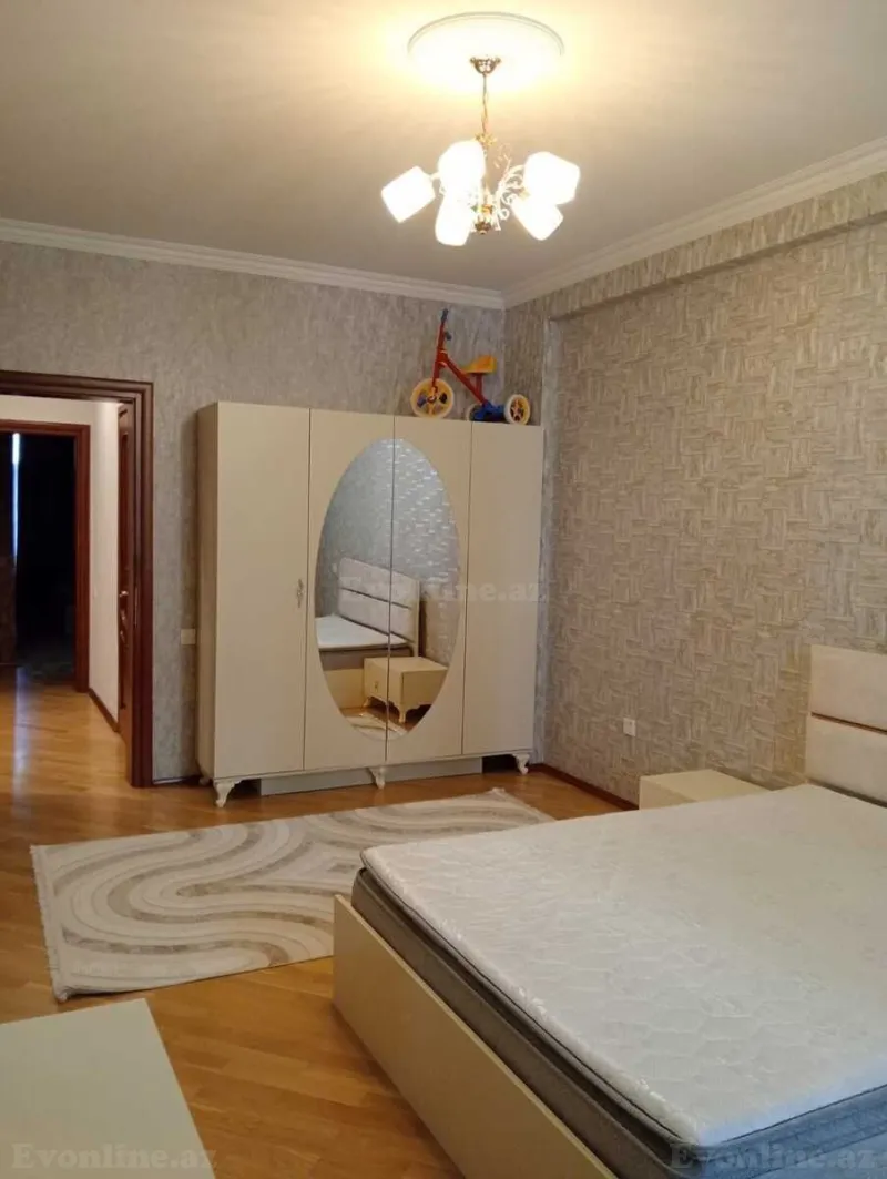 Kirayə verilir 3 otaqlı Mənzil Yeni tikili 130 m² Nizami m. - şəkil 6