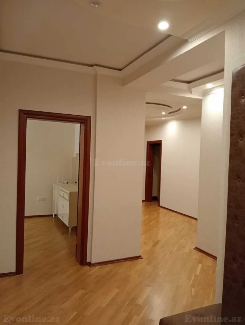 Kirayə verilir 3 otaqlı Mənzil Yeni tikili 130 m² Nizami m. - şəkil 10