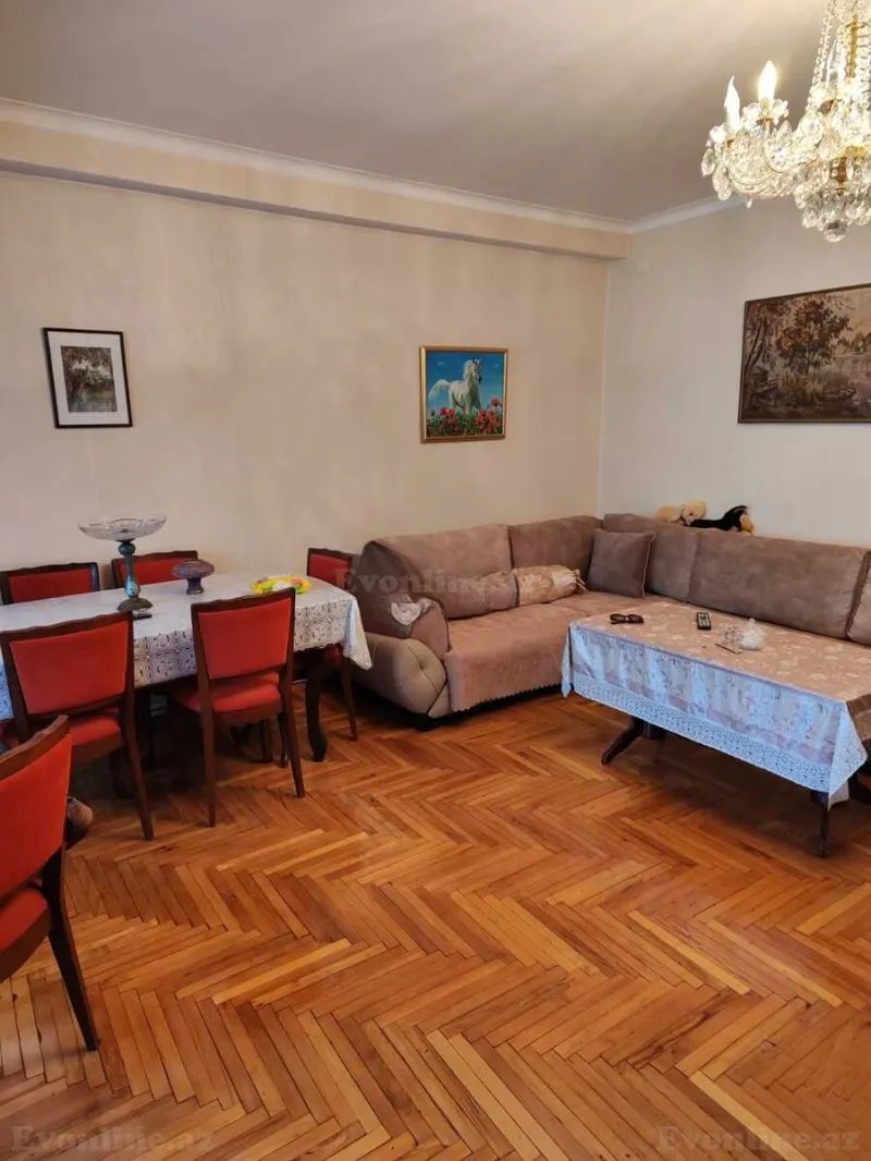 Kirayə verilir 2 otaqlı Mənzil Köhnə tikili 55 m² 28 May m.