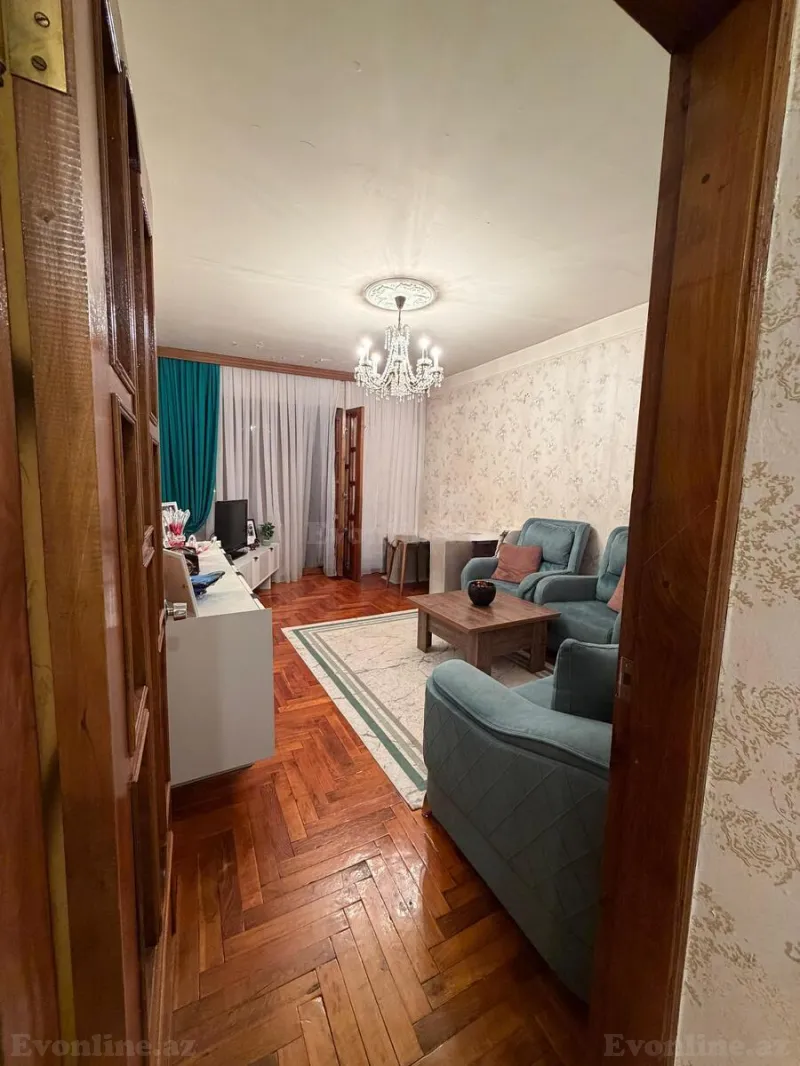 Satılır 2 otaqlı Mənzil Köhnə tikili 65 m² Gənclik m. - şəkil 6