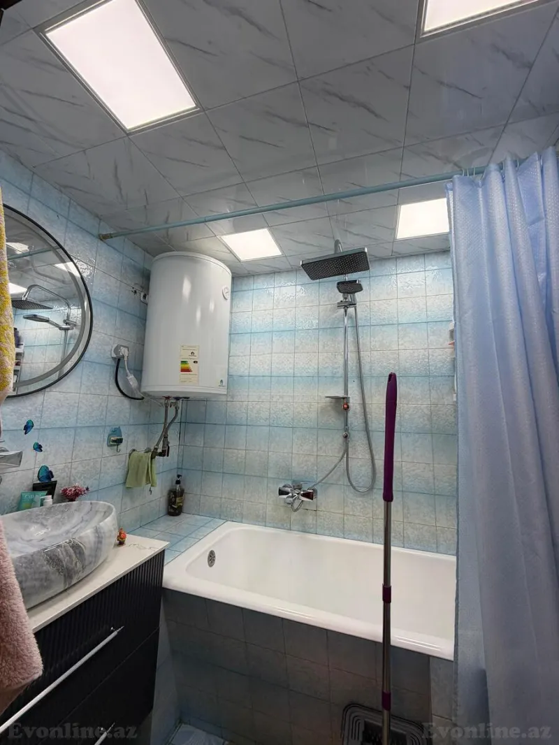 Satılır 2 otaqlı Mənzil Köhnə tikili 65 m² Gənclik m. - şəkil 8